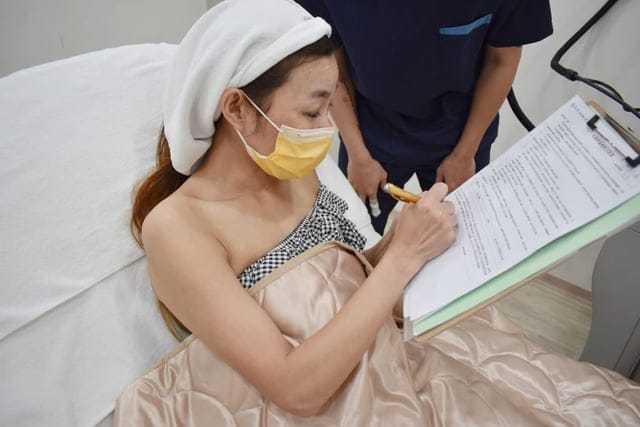 板橋肉毒推薦。＃法邑極緻美學診所。快速終極你的抬頭紋，拍照不用開美肌，也能美美der