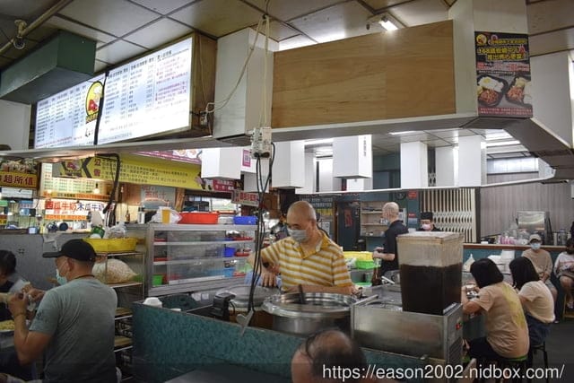 景美夜市美食推薦。＃168鐵板燒。在地30年的平價鐵板燒美食，從小吃到大的鐵板燒