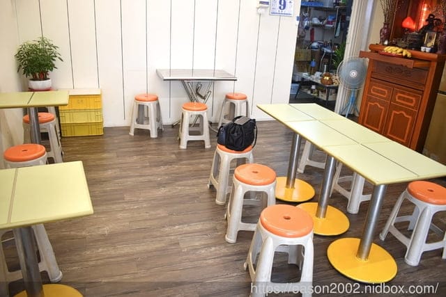 板橋中山公園麵線（淡水店）。淡水麵線推薦。綜合麵線＋臭豆腐＋涼麵。一年四季都合宜的銅板價美食