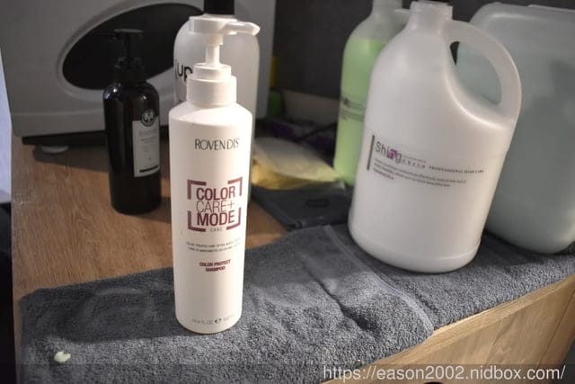 樹林染髮推薦。＃Wor hair樹林店。超多網紅熱推的樹林髮廊推薦。女生燙或染1500 不分長短包含洗加剪