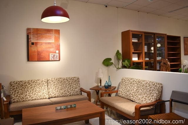 印尼柚木家具推薦。新麗屋柚木家具。用料實在，價格優惠，越用色澤越美的家具推薦