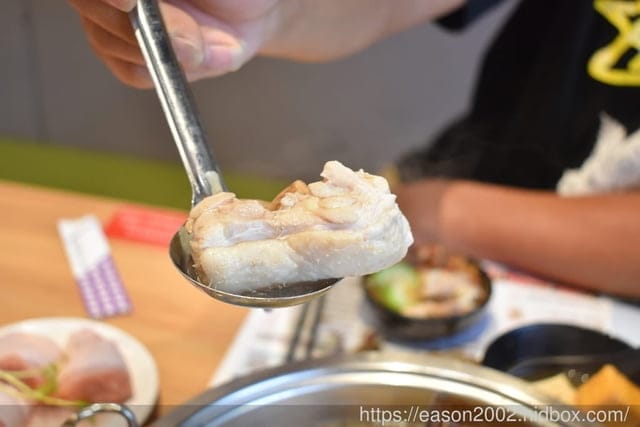土城火鍋吃到飽。好食吃到飽涮涮鍋土城旗艦店。平日中午只要329吃到飽（平日晚上＆假日389），無限量供應。限時90分鐘
