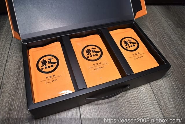 老協珍 熬雞精 暖薑口味。薑辣素258(μg/100ml)，提升代謝力