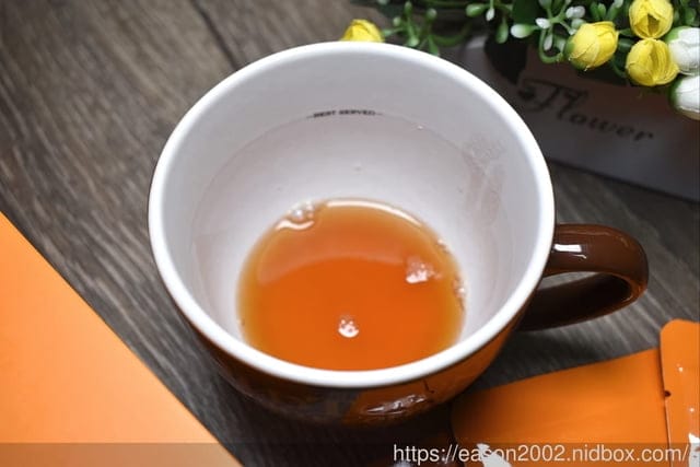 老協珍 熬雞精 暖薑口味。薑辣素258(μg/100ml)，提升代謝力