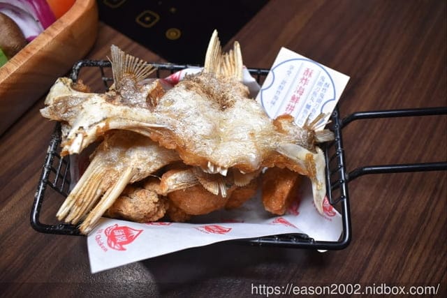 （文末抽獎）台北火鍋推薦。樂崎火鍋 台北民生。超澎湃的龍蝦火鍋，18款湯頭任你選，最新推出：酥炸海陸拼盤