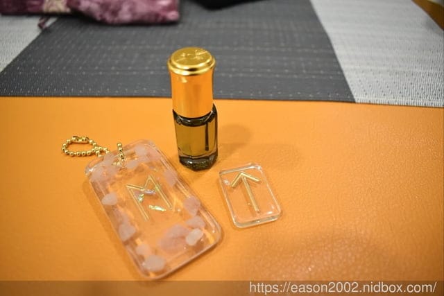 《沐月丹陽&沐月之嶼》 盧恩占卜、魔法油DIY 自製。真實體驗分享，如朋友般好相處的占卜老師，占卜同時沉澱身心靈