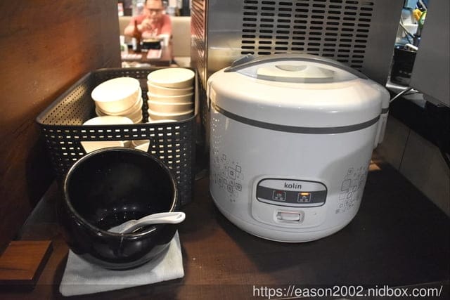 最狂的正宗台式爆炒火鍋。一吃就被圈粉的台式爆炒火鍋  一位難求，建議先訂位。最強台鍋 狂一鍋*新店三民店