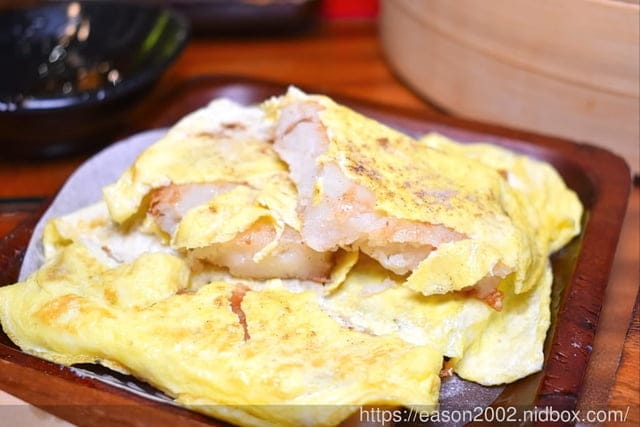 宜蘭礁溪美食。老家LAO CHIA 冰花鍋貼 小籠湯包 手搖飲。脆皮鍋貼/爆汁小籠湯包/水果入茶葡萄柚綠茶/爆漿流沙包