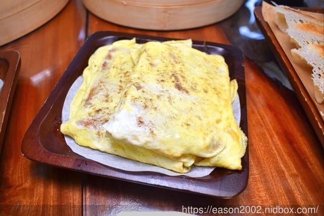 宜蘭礁溪美食。老家LAO CHIA 冰花鍋貼 小籠湯包 手搖飲。脆皮鍋貼/爆汁小籠湯包/水果入茶葡萄柚綠茶/爆漿流沙包