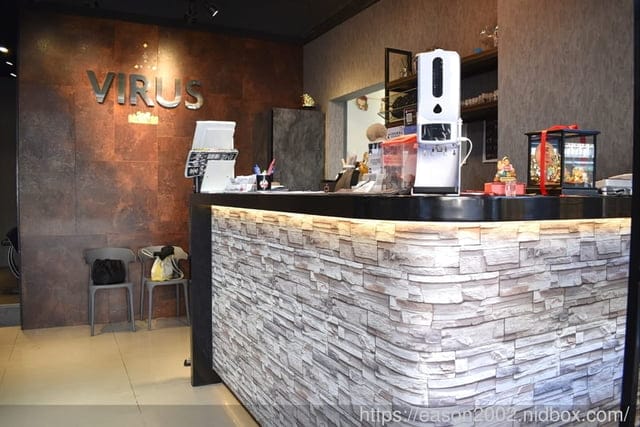 台中24小時髮廊推薦。Virus Hair Salon（一中店）。美髮不限時，隨時都可以。（剪髮+頭皮養護+深層護髮）讓髮絲起死回生的白新葵結構式護髮