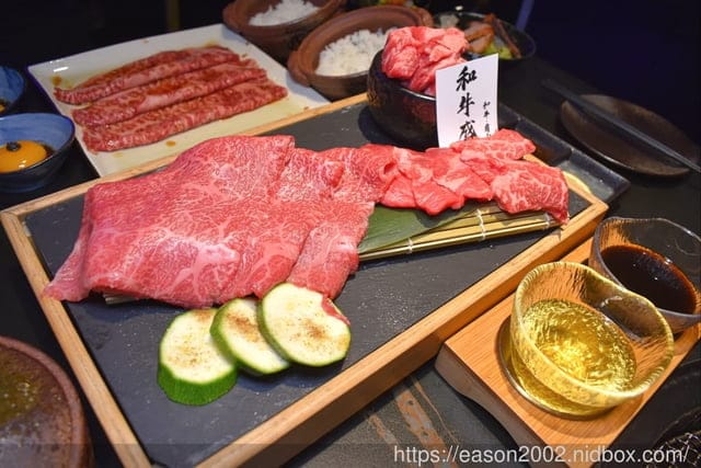 新竹美食|山上走走 日式無菜單燒肉專門店。浪漫夢幻海底世界享受頂級A5和牛/飯後甜品：金箔霜淇淋