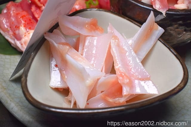 新竹美食|山上走走 日式無菜單燒肉專門店。浪漫夢幻海底世界享受頂級A5和牛/飯後甜品：金箔霜淇淋