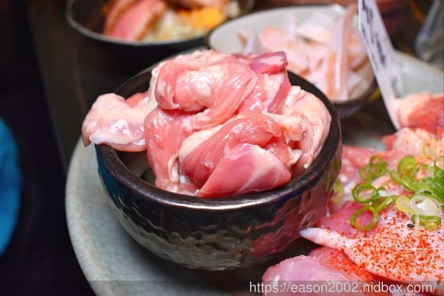 新竹美食|山上走走 日式無菜單燒肉專門店。浪漫夢幻海底世界享受頂級A5和牛/飯後甜品：金箔霜淇淋