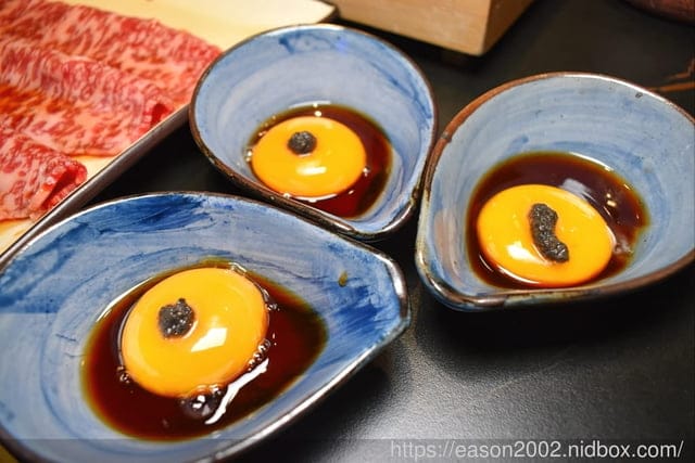 新竹美食|山上走走 日式無菜單燒肉專門店。浪漫夢幻海底世界享受頂級A5和牛/飯後甜品：金箔霜淇淋