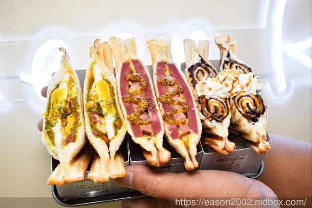 土城熱壓吐司|皇后熱壓吐司專賣店，口味選擇多樣化，還有鬆餅、咖啡、飲品～
