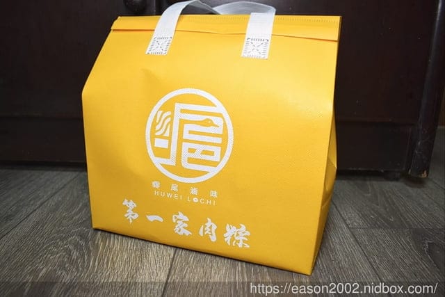 淡水在地人才知道的淡水美食，滬尾滷味 X 第一家肉粽 | 料多味美，粽葉飄香