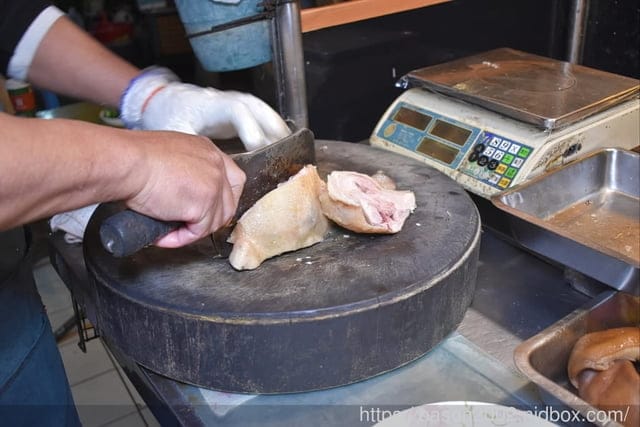 隱身巷弄裡的黃金滷味|一心圓古早味滷味，獨門配方飄香20餘年的秘密
