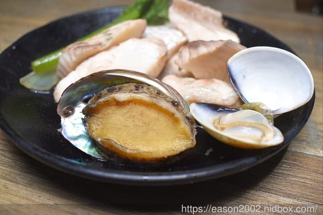 宜蘭冬山鄉美食推薦 | 大谷目糧倉·鍋物館東北酸白菜 享受精緻鍋物與檜木藝術的藝文餐廳