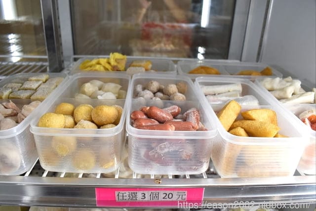 苗栗頭份美食推薦 | 沐上麻辣燙 手工精心熬煮醇厚湯頭 食材選擇多樣化 | 頭份建國夜市 尚順育樂世界 提供外帶外送