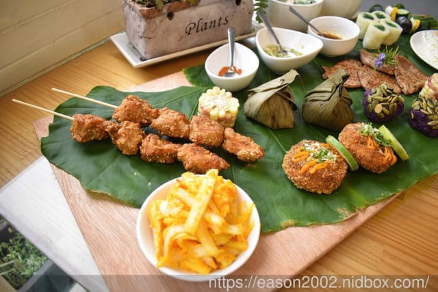 新竹尖石宇老美食推薦 | 以娜的店 高山上的原住民風味餐，無菜單料理，一次享受12種不一樣的食材風味料理