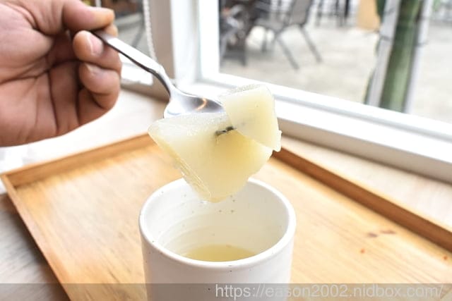 台中大里美食 | 食久茶事 波希米亞風咖啡廳（貨櫃屋） 戶外庭院用餐環境 慶生求婚抓周包場推薦