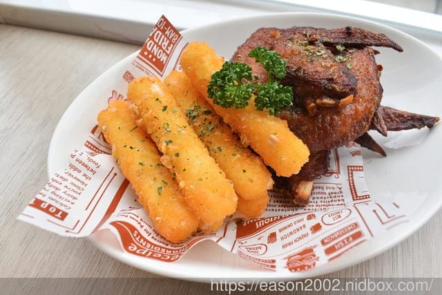 台中大里美食 | 食久茶事 波希米亞風咖啡廳（貨櫃屋） 戶外庭院用餐環境 慶生求婚抓周包場推薦