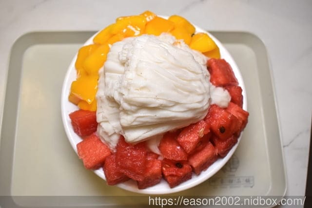 台北公館商圈美食推薦 | 何家甜品鋪-剉冰雪花冰(公館汀州) 天然水果 原始鮮甜 創意冰品 大人、小孩都合適吃的夏季冰品首選