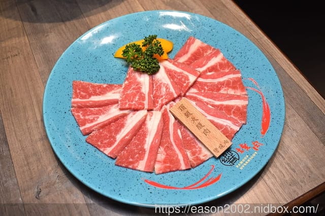 新竹燒肉推薦 | 響燒肉-冷藏牛肉燒烤專門店 各式不同部位肉品 滿足喜愛不同味蕾感受 附專用停車位