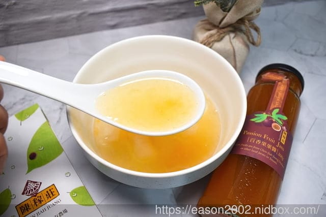 桑椹原汁推薦 陳稼莊有機飲品 | 鉅兆妙姐 妙姐健康飲 桑椹原汁（加糖）600ml 百香果果醬300g 自有農場 天然又健康