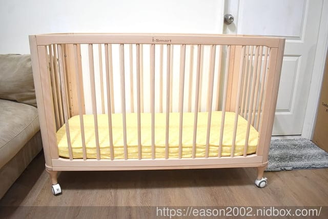 育兒好物推薦 | 【Snmartmom】原生初紋櫸木嬰兒床+杜邦立體防蹣透氣墊 歐洲進口山櫸木無油漆無甲醛 併接床邊床夜晚陪伴超輕鬆