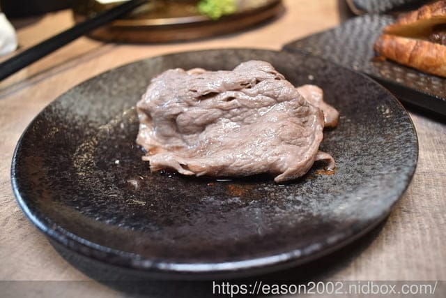 台北美食推薦 | 山上走走 日式無菜單燒肉專門店-台北華山店 頂級和牛燒肉套餐，周到的桌邊服務，享受最奢華的和牛饗宴
