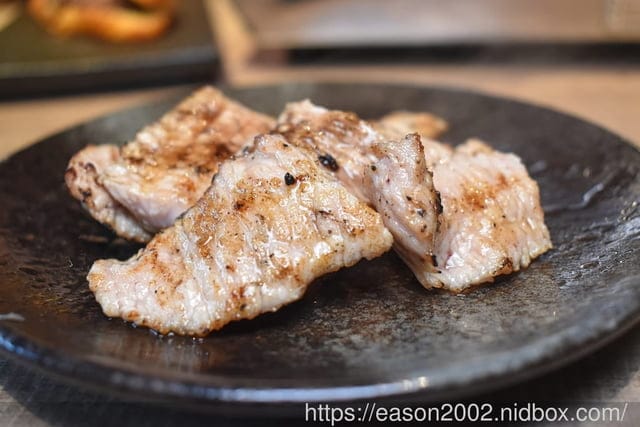 台北美食推薦 | 山上走走 日式無菜單燒肉專門店-台北華山店 頂級和牛燒肉套餐，周到的桌邊服務，享受最奢華的和牛饗宴