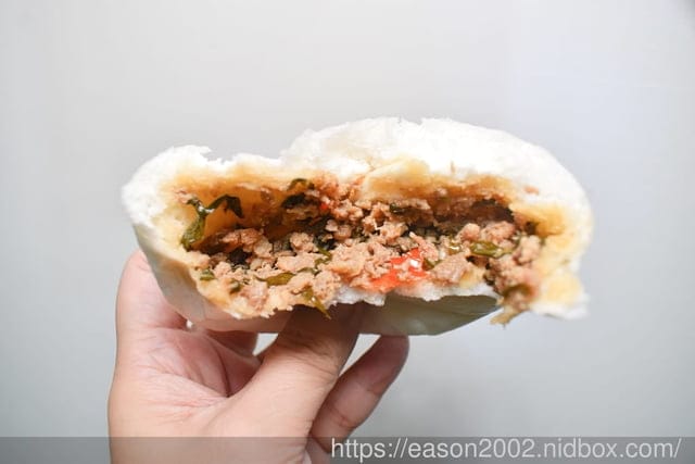 網路人氣團購美食 | 打包DABAO 打包包子 用微波爐就可以蒸出麵皮Q彈有勁、餡料美味的包子