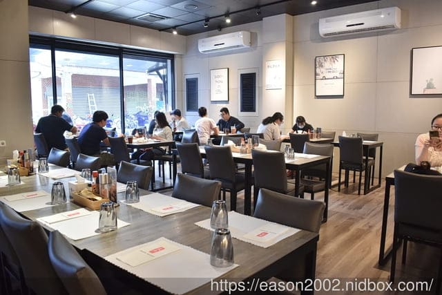 羅東美食 | 天牛私廚牛排 HEAVEN KITCHEN 不用淋醬就很好吃的牛排 雙拼重量級、升級套餐超飽足