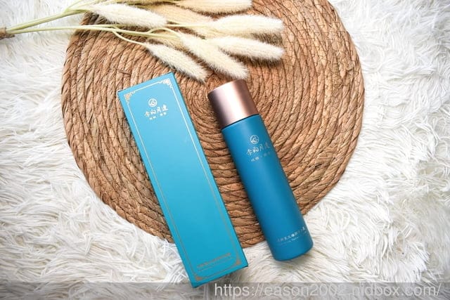 李向月連燕窩保養品推薦 | 逆齡重生 • 極潤青春露、煥顏精華、修護晚霜 獨家配方-燕窩胜肽 天然保濕因子 輕齡使用到熟齡的保濕抗老保養聖品
