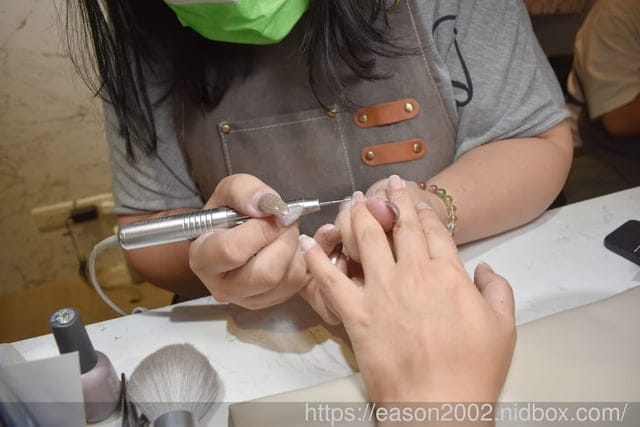台北行天宮平價美甲推薦 | 布拉藝術美甲 指甲凝膠 手足保養