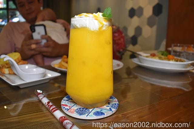 台北早午餐推薦 | S&D咖啡松山八德店 (洛碁飯店內) 早午餐、下午茶 一次滿足 熱鬧城市裡悠閒的一隅