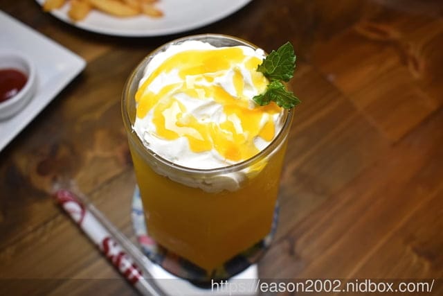 台北早午餐推薦 | S&D咖啡松山八德店 (洛碁飯店內) 早午餐、下午茶 一次滿足 熱鬧城市裡悠閒的一隅