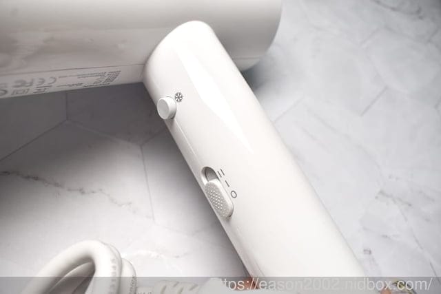平價負離子吹風機推薦 | ENCHEN映趣 Air 5S 負離子吹風機 夏天吹髮，不滿頭大汗 恆溫不傷髮
