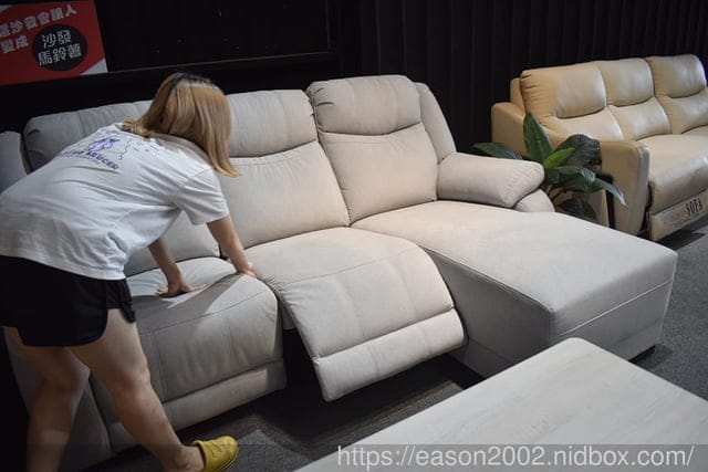 樹林電動沙發推薦 | 舒格登電動沙發工廠 台灣MIT 客製化電動沙發 輕輕一按，輕鬆開合 質感舒適、生活有溫度