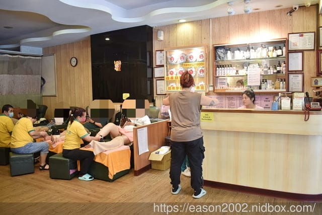 西門按摩 | 足強足體養生館漢口店 足底按摩（45分鐘）+全身按摩 （50分鐘）外來觀光客最愛名店