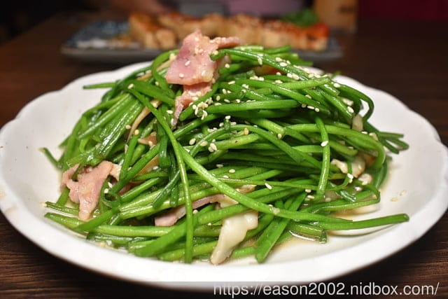 板橋美食推薦 | 香炬居酒屋 Google評論4.9顆星 推薦菜單：明太子臭豆腐