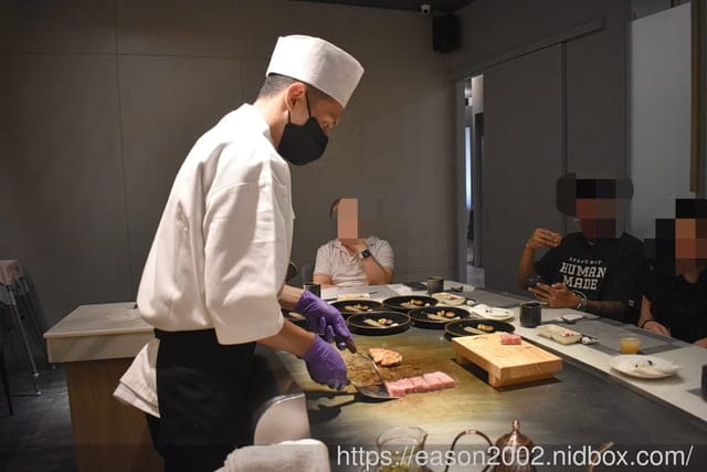 台北一位難求的爆紅鐵板燒插旗在新竹囉～主打龍蝦三吃、A5和牛超高CP值無菜單推薦 | 明水然・樂