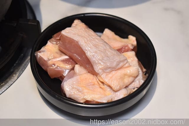 頭份小火鍋 | 潮鮮鍋 頭份店 堅持使用原塊肉切片 平價火鍋也能享受自助吧無限量供應