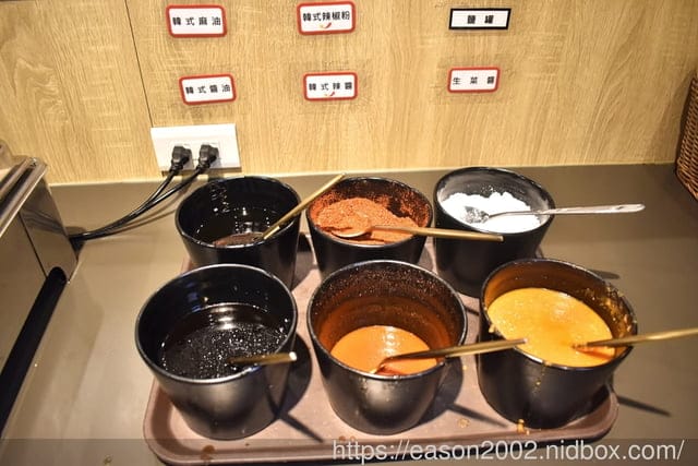 桃園、林口韓式燒肉推薦 | 豬對有燒烤吃到飽 林口文化店 不分平假日全時段 NT$439/1人燒肉吃到飽 自助式無限量供應 新鮮食材 飲料吧 冰淇淋 爆米花 韓式開胃小菜 熟食區