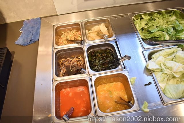 桃園、林口韓式燒肉推薦 | 豬對有燒烤吃到飽 林口文化店 不分平假日全時段 NT$439/1人燒肉吃到飽 自助式無限量供應 新鮮食材 飲料吧 冰淇淋 爆米花 韓式開胃小菜 熟食區