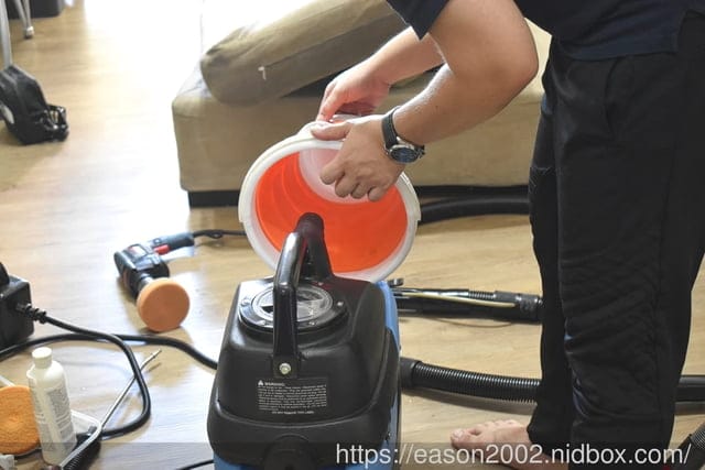 沙發清潔推薦 | 家的圖文聲書沙發、床墊除塵蟎清潔 親愛的～我把沙發變新了！！！專業儀器設備、清潔用品，貼心到府服務