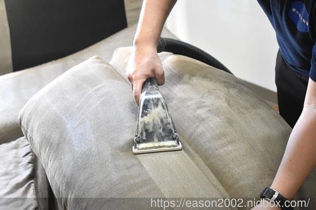 沙發清潔推薦 | 家的圖文聲書沙發、床墊除塵蟎清潔 親愛的～我把沙發變新了！！！專業儀器設備、清潔用品，貼心到府服務