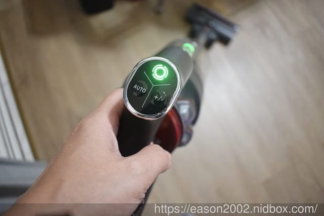 生活好物推薦 | 【SANSUI山水】智能偵測濕拖無線吸塵器 SVC-J800 LED照明輔助 清掃零死角 電動濕拖吸頭 雙電池替換