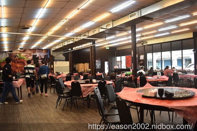 宜蘭窯烤雞推薦 | 宜蘭百匯窯烤雞餐廳/二連霸榮獲十大好食餐廳 濃郁薰香窯烤雞，肉質鮮嫩不乾柴 人氣美食 五更腸旺 二度得獎關鍵